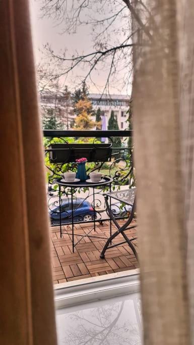Downtown Studio-Loft Constanta Luaran gambar