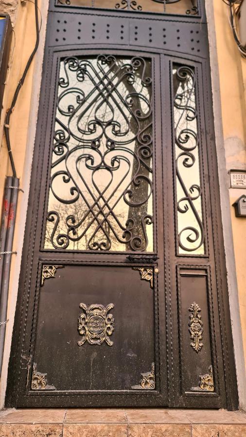 Downtown Studio-Loft Constanta Luaran gambar